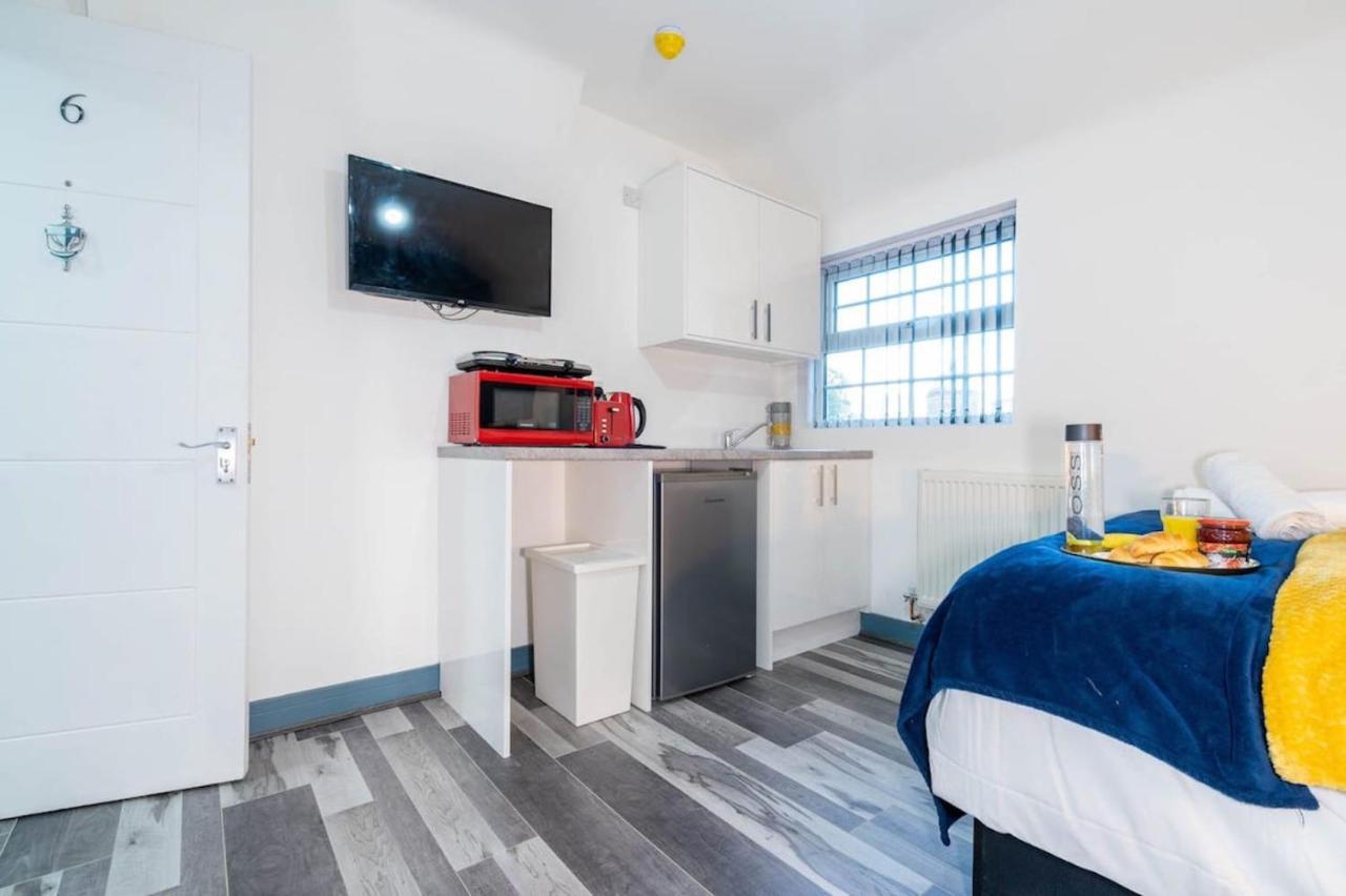 Trendy Studio In Vibrant West Midlands * Birmingham